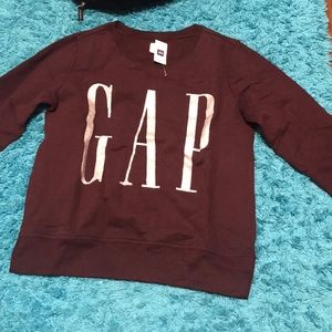 Gap crew neck